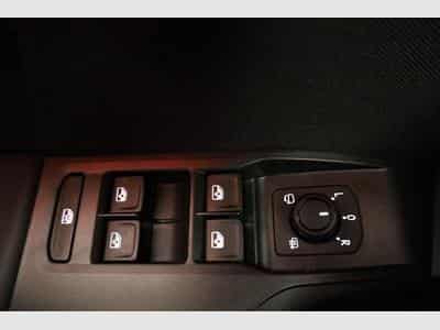 Cupra Leon 1.5 eTSI 110 kW (2026) - Photo 7