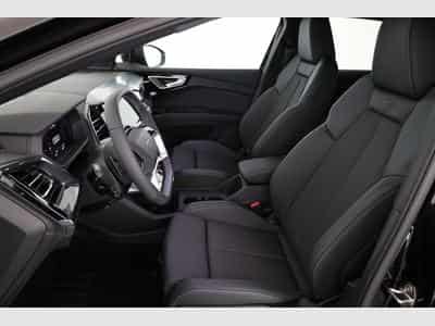 Audi Q4 e-tron 45 e-tron basis quattro (2026) - Photo 12