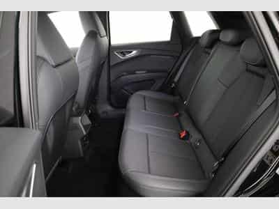 Audi Q4 e-tron 45 e-tron basis quattro (2026) - Photo 11