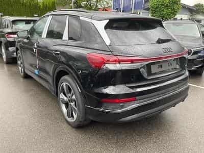Audi Q4 e-tron 45 e-tron basis quattro (2026) - Photo 2