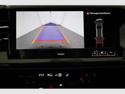 Audi Q4 e-tron 45 e-tron basis quattro (2026) - Photo 6