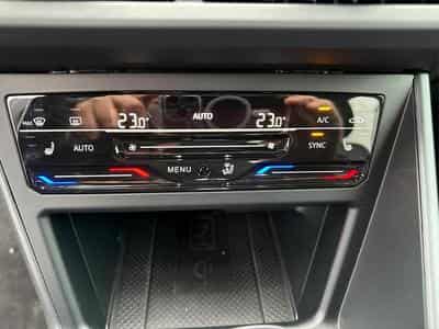 VW Taigo R Line 1.0 (2024) - Photo 8