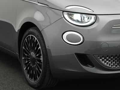 Fiat 500 e La Prima (42 kWh) (2021) - Foto 7