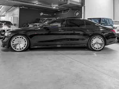 Mercedes S 580 S580e L 4MATIC BRABUS BODYKIT (2023) - Foto 3