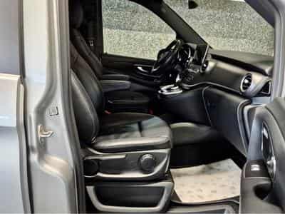 Mercedes V 250 D AMG LINE 7 SITZE CUIR NAVI 1 HAND (2019) - Photo 5