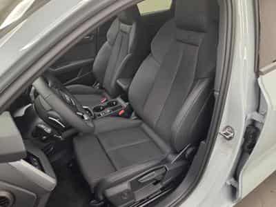 Audi A3 Sportback TFSI 116 CV / 85 kW S tronic (2025) - Photo 2