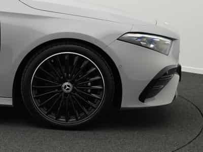 Mercedes A 200 MUlti+Kamera+Night+19"+Ambi (2025) - Photo 6