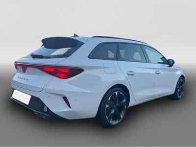 Cupra Leon (2025) - Photo 3