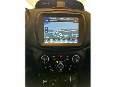 Jeep Renegade 1.3 T-GDI LIMITED 4X4 AUTOMATIQUE 179CH (2019) - Photo 11