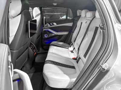 BMW X6M Competition,/Pano/HUD//Soft/CARBONE/360° ACC+ AHK/ Laser Sit (2022) - Photo 14