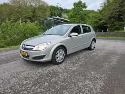 Opel Astra 1.4 aut. (2008) - Foto 1