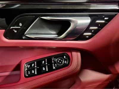 Porsche Macan 3.0D V6 S PANO CUIR NAVI (2015) - Photo 12