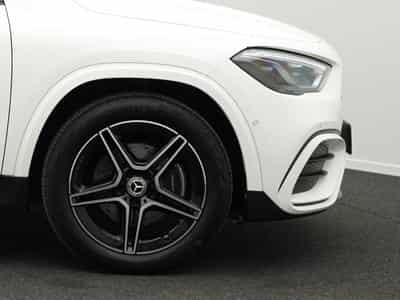 Mercedes GLA 200 d Multi+Kamera+AHK (2025) - Photo 6