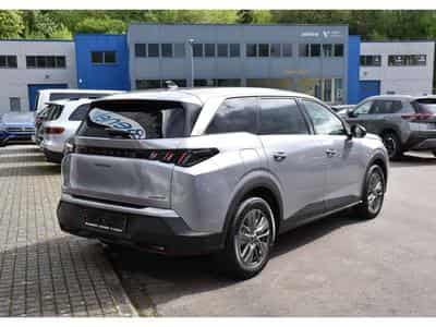 Peugeot 5008 Hybrid 145 Allure e-DCS ACC SG CHFF CAM360 NEUF (2026) - Photo 4