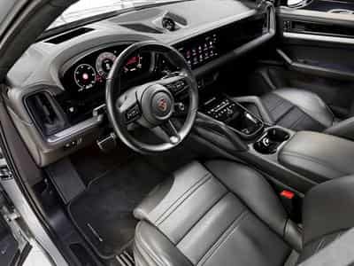 Porsche Cayenne GTS Coupe / ACC / Head-UP / SoftClose / 360° / BOSE (2024) - Foto 9