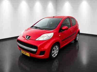Peugeot 107 1.0i Active (2012) - Foto 1