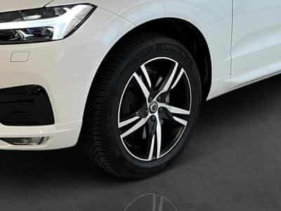 Volvo XC60 R-Design (2021) - Photo 6