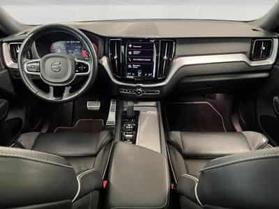Volvo XC60 R-Design (2021) - Photo 7