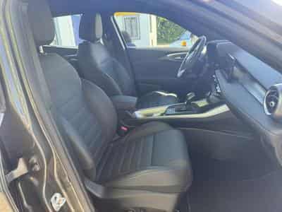 Alfa-Romeo Tonale ALFA ROMEO TONALE LEDER LED HARMANN KARDON NAVI 360 KAMERA (2023) - Photo 3
