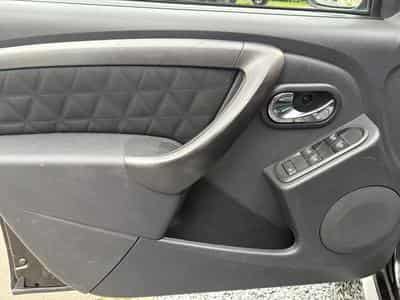 Dacia Duster 1.5 DCI 110 4X4 (2014) - Photo 10