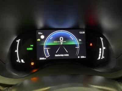 Toyota Yaris Cross (2025) - Foto 10