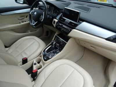 BMW 225 XE IPERFORMAN (2017) - Photo 5