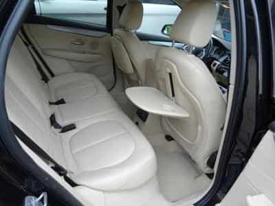 BMW 225 XE IPERFORMAN (2017) - Photo 6