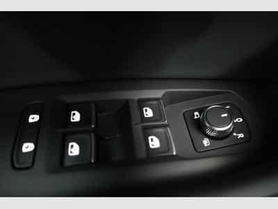 VW Touareg 3.0 TDI 210 kW 4Motion R-Line (2025) - Photo 7