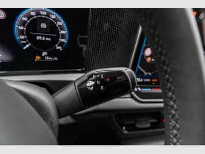 VW Tiguan 1,5 eTSI DSG (2025) - Foto 11