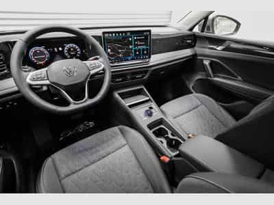 VW Tiguan 1,5 eTSI DSG (2025) - Foto 7