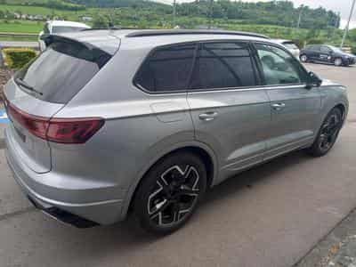 VW Touareg R-Line FINAL EDITION (2026) - Photo 9