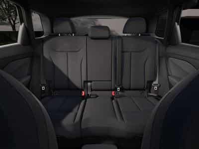 Audi Q3 S Line 1.5 TFSI 7-Gang S tronic (2026) - Photo 7