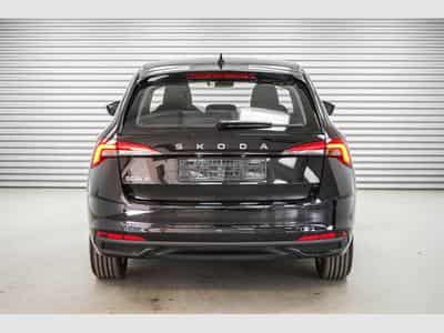 Skoda Scala 1,0 TSI DSG (2026) - Foto 4