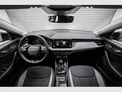 Skoda Scala 1,0 TSI DSG (2026) - Foto 6