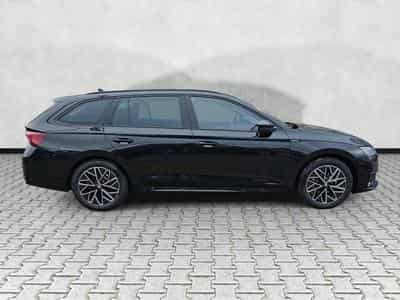 Skoda Octavia 1.5 TSI mHEV 110 kW Sportline (2025) - Photo 8