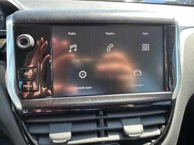 Peugeot 208 208 Active *PDC*SHZ*1.Hand*Euro6*Tempomat* (2019) - Photo 11