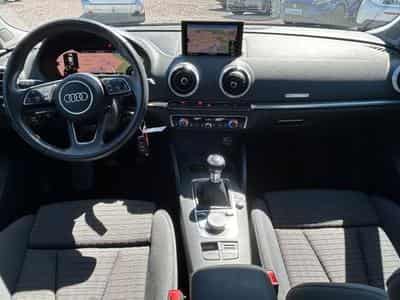 Audi A3 A3 Sportback Sport *Navi*I-Cockpit*Xenon*Euro6* (2018) - Foto 10
