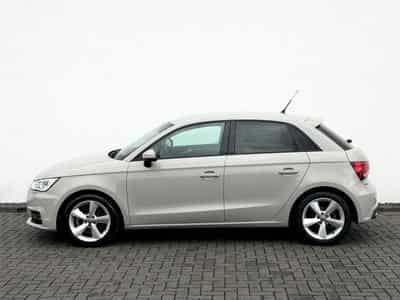 Audi A1 A1 Sportback 1.4 TFSI sport /NAVI/LED/PDC/GARANT (2018) - Foto 8