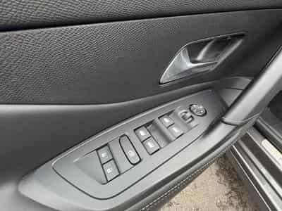 Peugeot 308 SW 1.2 T 130 GT LINE EAT8  * GARANTIE 36 MOIS * (2023) - Foto 15