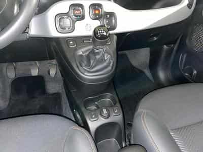 Fiat Panda 1.0 Hybrid 70 MT6 Garmin (2022) - Photo 10