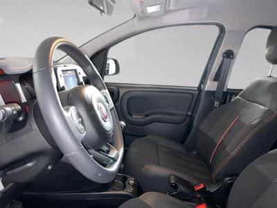Fiat Panda 1.0 Hybrid 70 MT6 Garmin (2022) - Photo 4