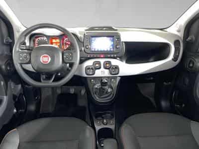 Fiat Panda 1.0 Hybrid 70 MT6 Garmin (2022) - Photo 5