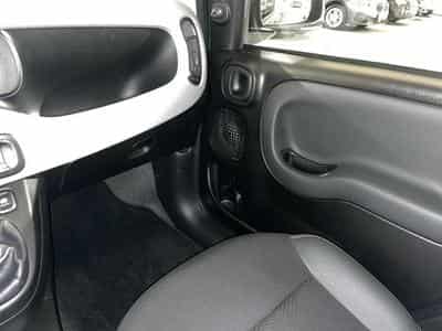 Fiat Panda 1.0 Hybrid 70 MT6 Garmin (2022) - Photo 9