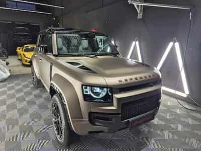 Land-Rover Defender V8 4.4 P635 110 OCTA Petra Copper SHZ LEDER KAMERA*PANO*MERI (2025) - Photo 3