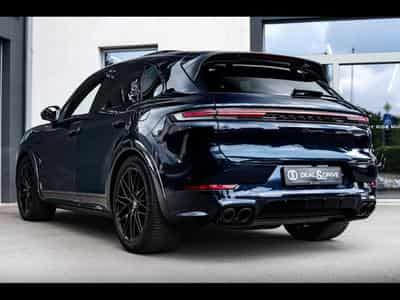Porsche Cayenne III (2) 3.0 V6 E-HYBRID (470 CH) TIPTRONIC – FR. REGISTRATIO (2024) - Foto 3