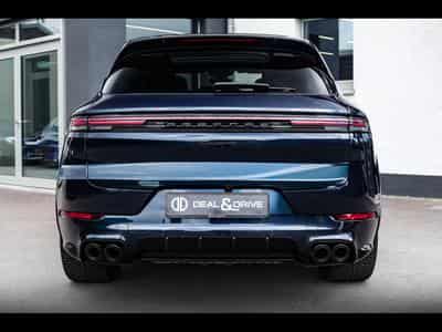 Porsche Cayenne III (2) 3.0 V6 E-HYBRID (470 CH) TIPTRONIC – FR. REGISTRATIO (2024) - Foto 4