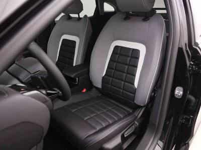 Citroën C4 1.2 Hybride 145 e-DC6 Max (2025) - Photo 6