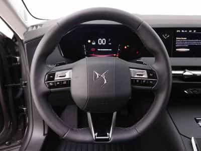 DS Automobiles DS4 1.2 PureTech 136 e-DCS6 Pallas (2025) - Photo 9