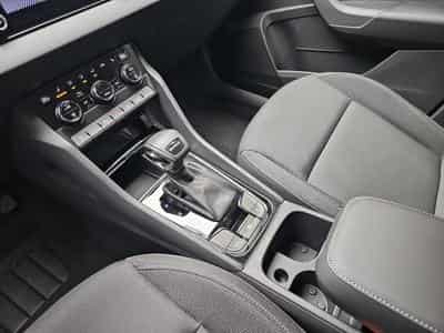 Skoda Karoq 1.5 TSi DSG 150 130 Anniversary (2026) - Foto 11