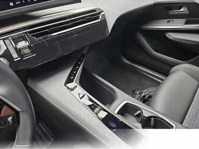 Peugeot 5008 (2026) - Photo 10